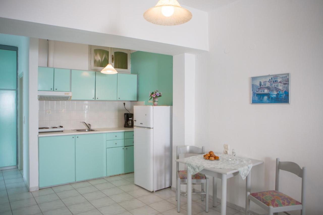 Mary'S Studios Agia Pelagia  Habitación foto